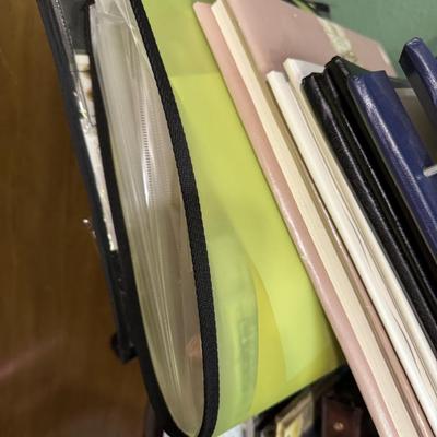 Sale Photo Thumbnail #387: Photo albums
Scrap books
Scrap book case

Shelf not included