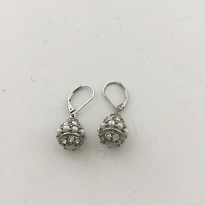 Sale Photo Thumbnail #77: See attached pictures