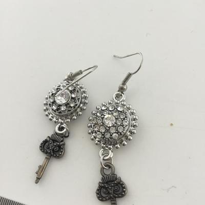 Sale Photo Thumbnail #119: See attached pictures