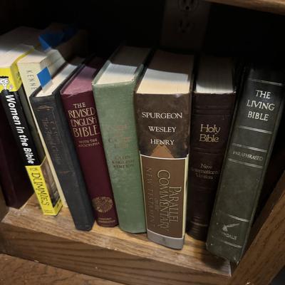 Sale Photo Thumbnail #457: Misc books