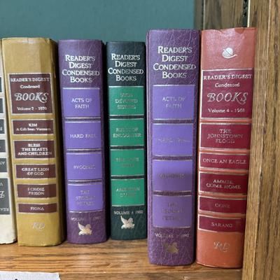 Sale Photo Thumbnail #460: Books
