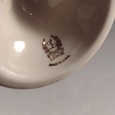 Lenox USA Porcelain Vase with Seashell Flowers
