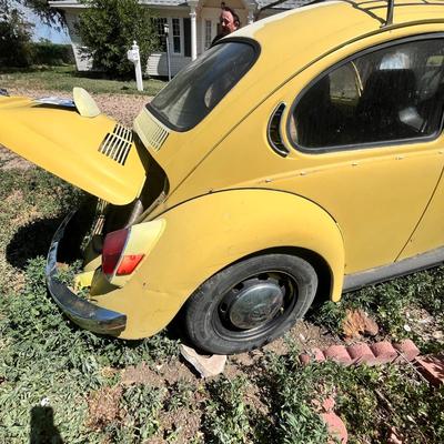 Lot 1 1972 VW Bug Beetle