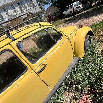 Lot 1 1972 VW Bug Beetle