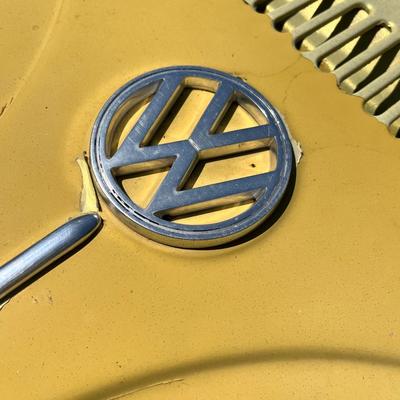 Lot 1 1972 VW Bug Beetle