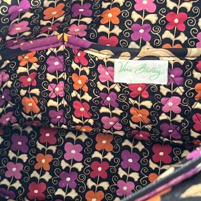 Lot 8 Vera Bradley set