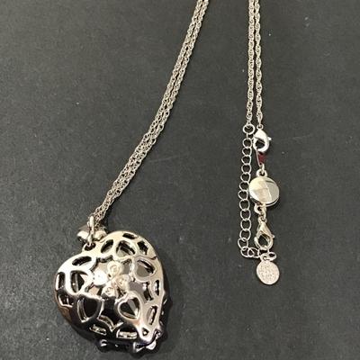 Lady Colour silver tone necklace with blue heart rhinestone pendant