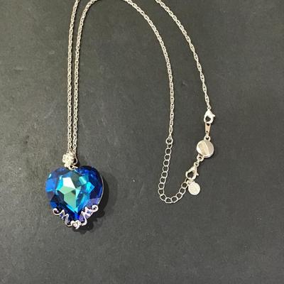Lady Colour silver tone necklace with blue heart rhinestone pendant