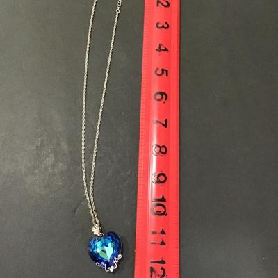 Lady Colour silver tone necklace with blue heart rhinestone pendant