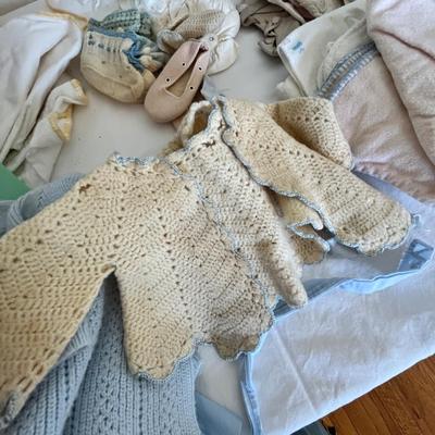 Lot 19 Baby clothes lot