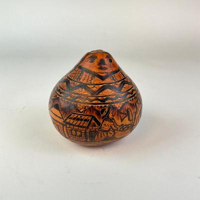 Sale Photo Thumbnail #1176: Tells a story going around
4" high x 4" diameter