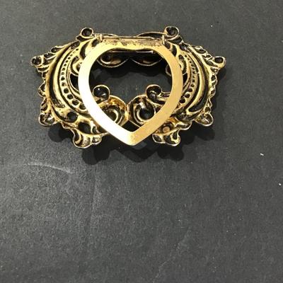 Vintage gold tone scarf clip