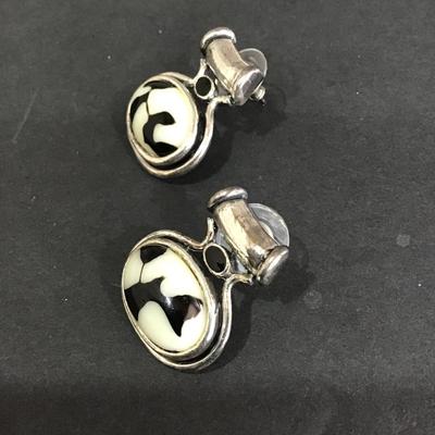 SilverTone fashion earrings
