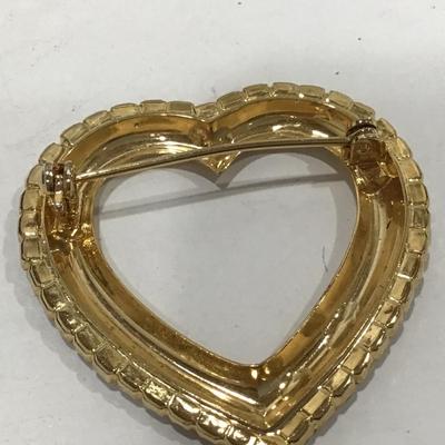 Rhinestone Gold Tone Heart Brooch