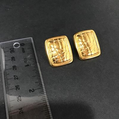 Beautiful, gold, toned, vintage statement earrings