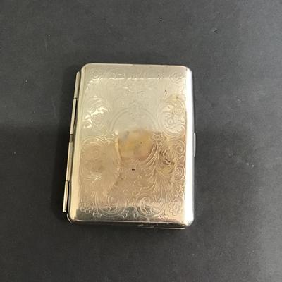 Vintage SilverTone hinged cigarette case