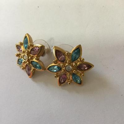 Cute, gold, toned, multicolored, rhinestone, flower, stud earrings