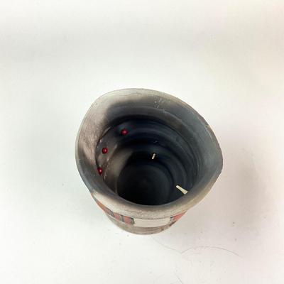 Sale Photo Thumbnail #1236: Measures: 6" high x 6" diameter