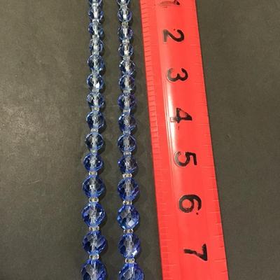 Very nice ocean blue glass beaded choker style necklace