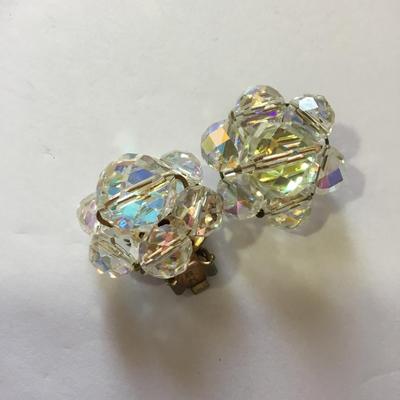 Gorgeous aurora, borealis, crystal flower clip on earrings vintage