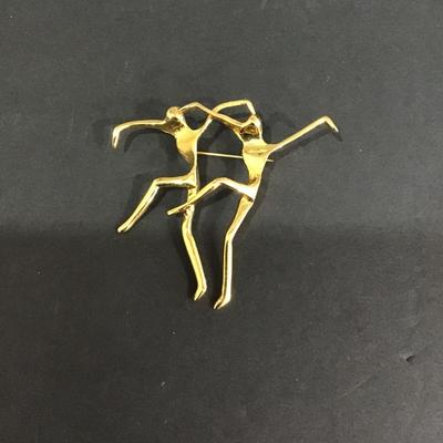 Gold tone, swan dance pin