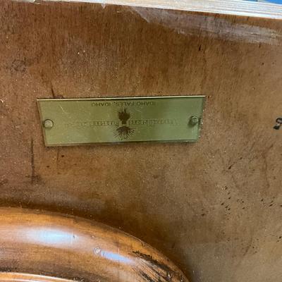 Sale Photo Thumbnail #1281: Excellent Condition, has two pedestals with glass top (one piece)
Chairs measure: 22" wide x 37.5" high x 18.5" seat height
Table measures: 1'6" long x 51" wide x 31" high