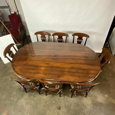 Sale Photo Thumbnail #1282: Excellent Condition, has two pedestals with glass top (one piece)
Chairs measure: 22" wide x 37.5" high x 18.5" seat height
Table measures: 1'6" long x 51" wide x 31" high