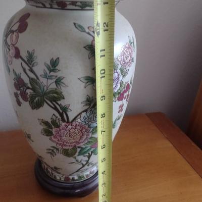 Chinoiserie Design Ceramic Table Lamp