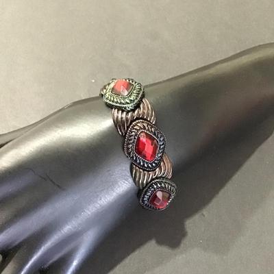 Very nice fashion Stretch bracelet