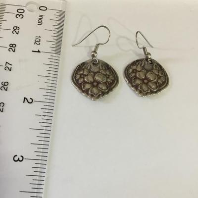 Very nice Silver-tone vintage flower, dingle earrings