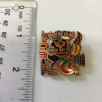 Vintage Mayen pin / brooch