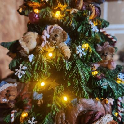 Danbury Mint Boyds Bears Christmas Tree Lights up w Box
