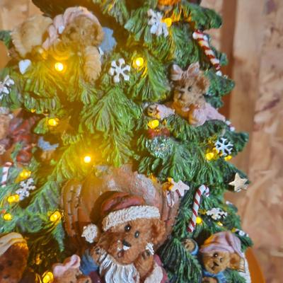 Danbury Mint Boyds Bears Christmas Tree Lights up w Box