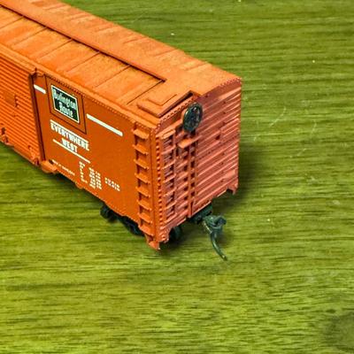 Sale Photo Thumbnail #385