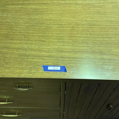 Sale Photo Thumbnail #923