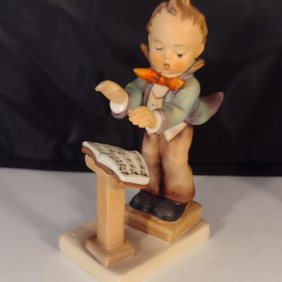 Pair of Vintage Goebel Hummel Figurines