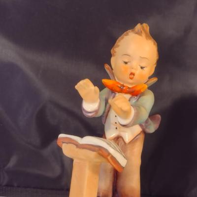 Pair of Vintage Goebel Hummel Figurines