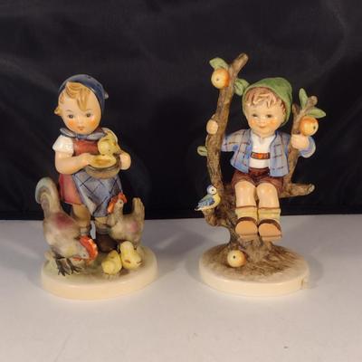 Pair of Vintage Goebel Hummel Figurines