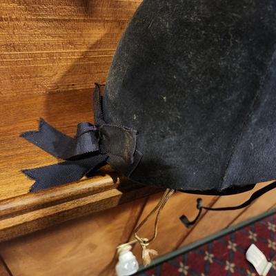 Fox Hunt French Horn and Hat , Horn Tested in Working Condition