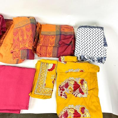 Sale Photo Thumbnail #1322: Comes with green, blue, red, orange & yellow linens
Smallest linen: 15" long x 15" wide
Largest linen: 9'4" long x 5'4" wide