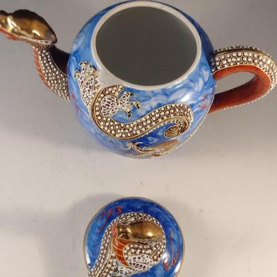 Collection of Kutani Japanese Dragonware- Approx 21 Pieces