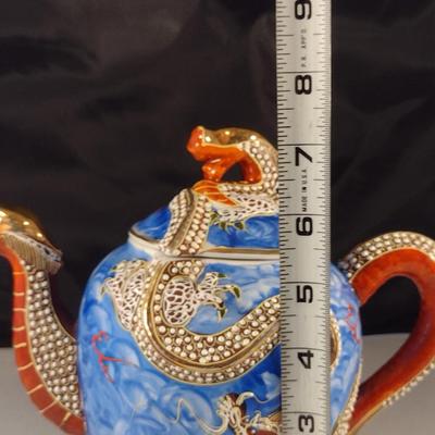 Collection of Kutani Japanese Dragonware- Approx 21 Pieces