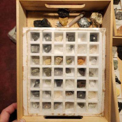Vintage Display Cards Gems Rock Minerals Specimens Home Scool