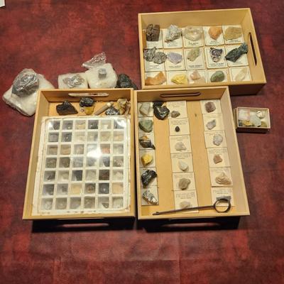 Vintage Display Cards Gems Rock Minerals Specimens Home Scool
