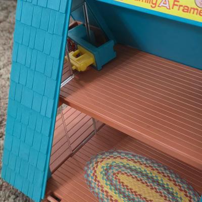 Vintage Fisher-Price Play Family A-Frame House & Camper Top – 1970s