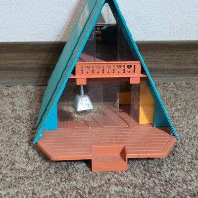 Vintage Fisher-Price Play Family A-Frame House & Camper Top – 1970s