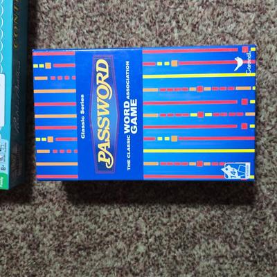 Assorted Game & Puzzle Lot – Risk, Sequence, Jigsaw, More