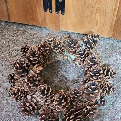 Assorted Vintage & Modern Christmas Decorations - Lots of C9 lights !