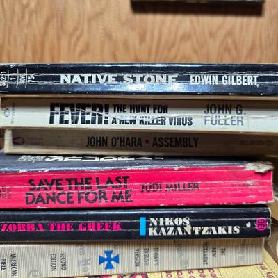 Vintage Paperback Books – Romance, Mystery, Historical & More