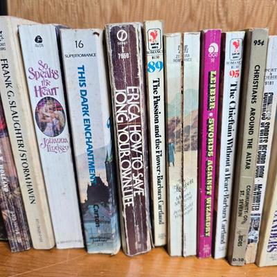 Vintage Paperback Books – Romance, Mystery, Historical & More